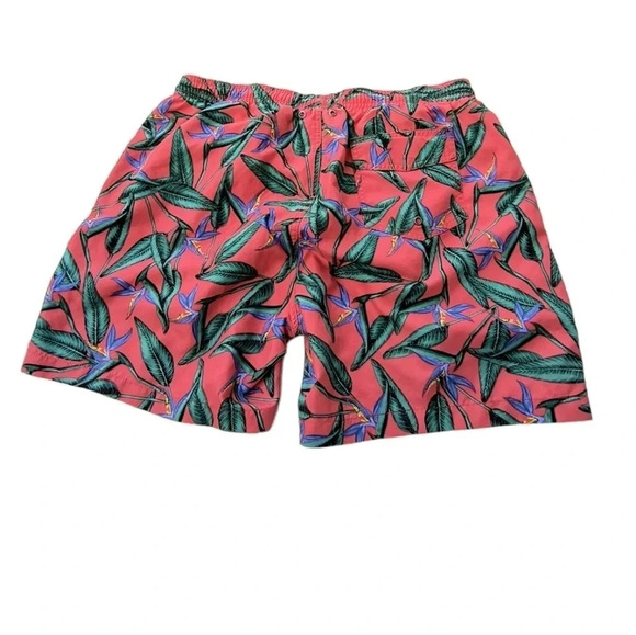 Charleston Threads Men's Tropical Salmon Colored Birds of Paradise Swim Trunks L - Picture 2 of 6